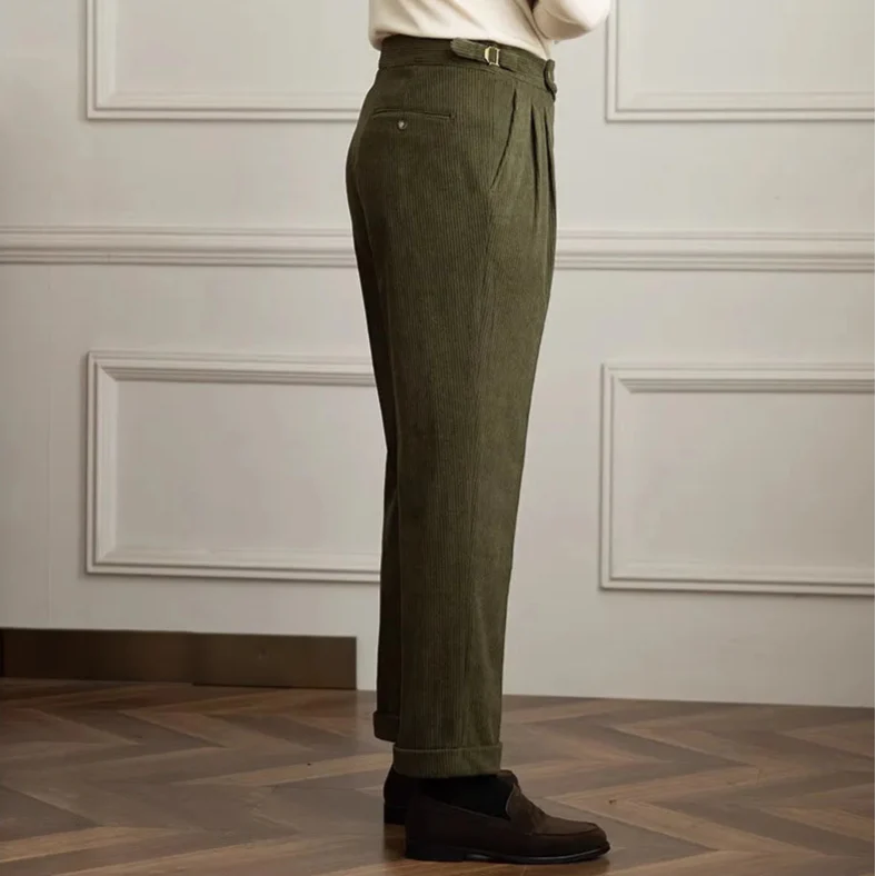 Stratton | Men's Corduroy Pleated Straight Leg Trousers